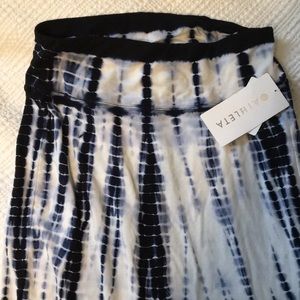 Athleta high waisted maxi skirt